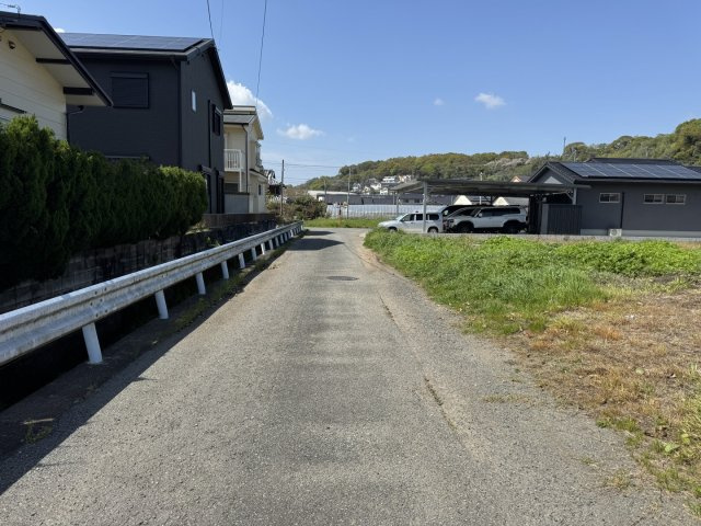 宇城市不知火町亀松の売地の前面道路含む現地写真|西側道路