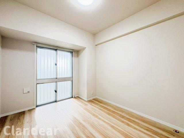 マトール鹿浜ライフスクエアの洋室|ドキドキの新生活も、安心してスタート。ぴったりの住まいを見つけませんか？クランディアが一緒に住まい選びをサポートします‼　まずは、お気軽にお問合せください　＃クランディア