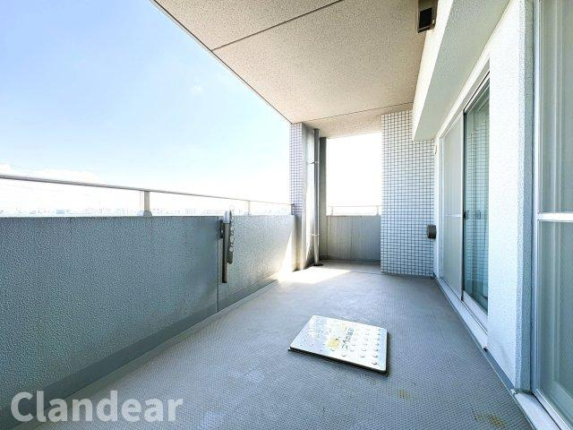 マトール鹿浜ライフスクエアのバルコニー|ドキドキの新生活も、安心してスタート。ぴったりの住まいを見つけませんか？クランディアが一緒に住まい選びをサポートします‼　まずは、お気軽にお問合せください　＃クランディア