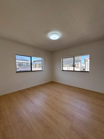門真市上野口町の洋室|全室約6帖以上と広さのあるお部屋でのびのびと生活ができます！
