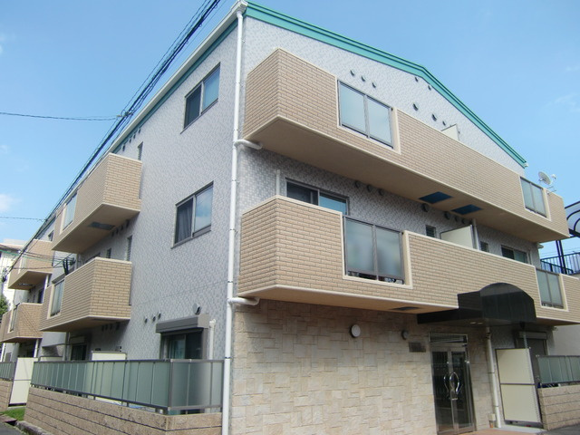 セレブコートⅡの外観