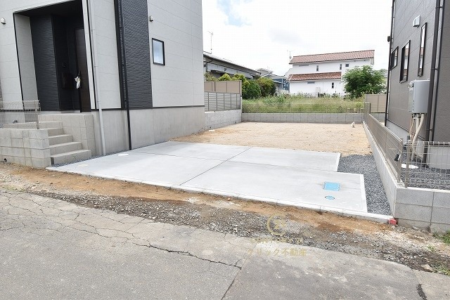 ケイアイフィット　ひたちなか市市毛　4期 　2の駐車場|駐車場は十分なスペース。ご家族それぞれが車をご所有の場合や、来客の際も安心です。
内覧可能です。ご予約はHPから、またお電話でもお気軽にどうぞ。
