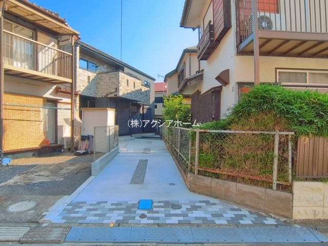 所沢市林3丁目・全1棟　新築一戸建　～フラットイングルニエ～の駐車場|2026年8月25日撮影
