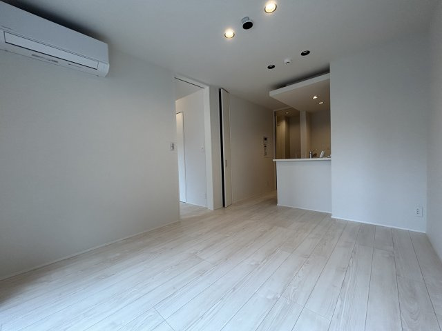 カ・ピリナ柏の居間・リビング|完成前の為一部建築資材等が写っている可能性がございます。