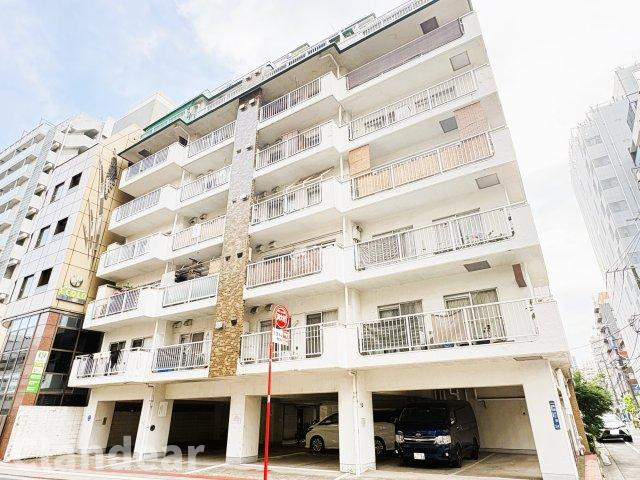 ヴィラロイヤル両国の外観|ドキドキの新生活も、安心してスタート。ぴったりの住まいを見つけませんか？クランディアが一緒に住まい選びをサポートします‼　まずは、お気軽にお問合せください　＃クランディア