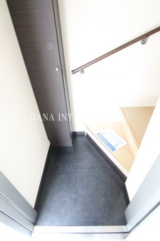 レオネクストM＆Kの玄関