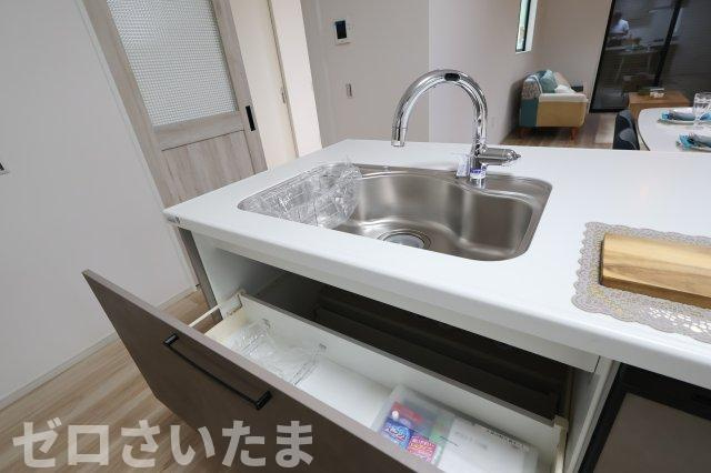 《仲介手数料無料》久喜市野久喜395新築一戸建てリガーレのキッチン