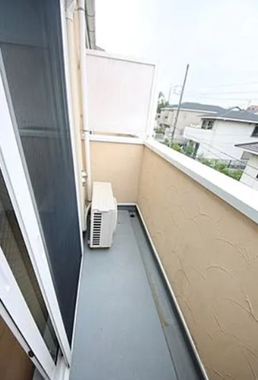 【バルコニー】