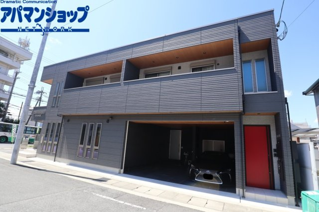 ピアシティ