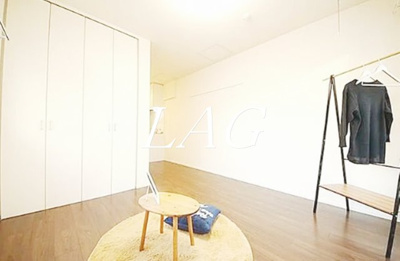 【居間・リビング】 | プレジール南与野 | 洋室のお部屋です。（モデルルームです。）