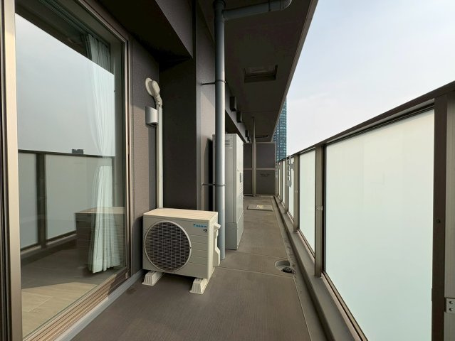 グランドメゾン新梅田タワー THE CLUB RESIDENCEのバルコニー|バルコニー