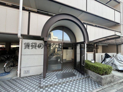 【エントランス】 | リビエール日向