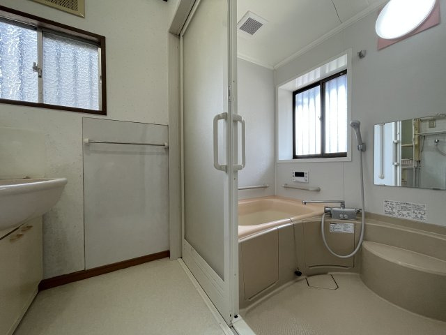 中古戸建・中古住宅　郡山市田村町下行合宮田　高瀬小学校・高瀬中学校の洗面所