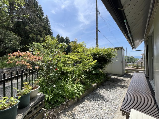 中古戸建・中古住宅　郡山市田村町下行合宮田　高瀬小学校・高瀬中学校の庭