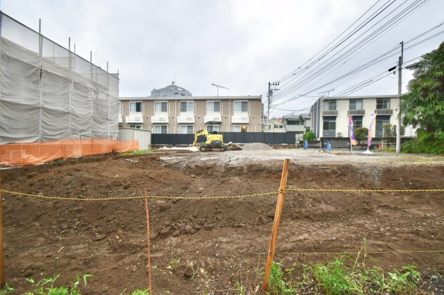 板橋区西台2丁目　新築戸建　全3棟の外観|2026.05.21撮影

現地ご見学希望・資料請求などお気軽にお問い合わせ下さい！
03-5990-5201