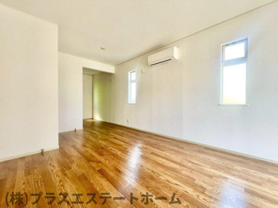 【居間・リビング】 | メゾネット名倉