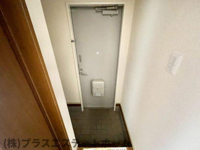【玄関】 | メゾネット名倉