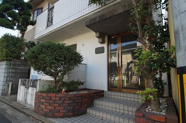 福岡市中央区地行１丁目のアパートのエントランス|エントランス写真