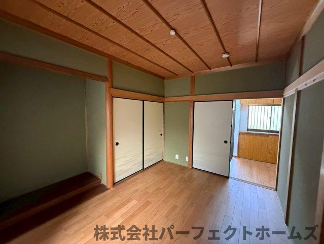 東中振1丁目戸建の洋室|スタンダードな洋室です