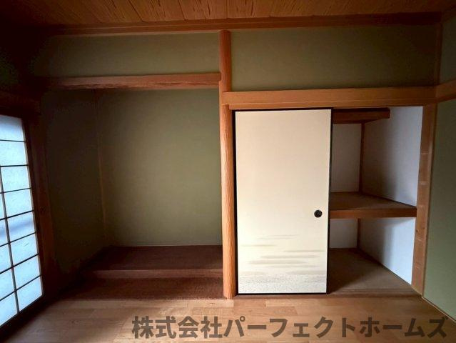 東中振1丁目戸建の収納|便利な収納スペースです