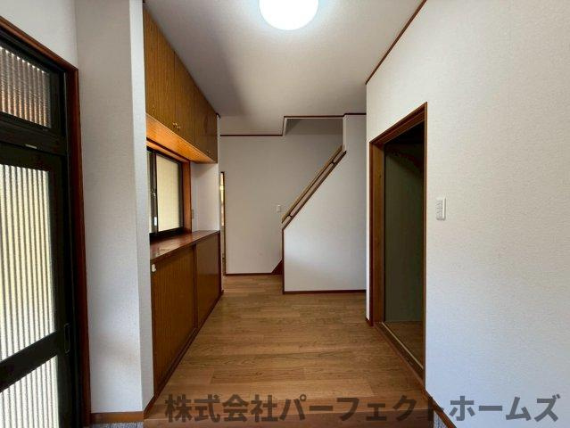 東中振1丁目戸建の内装|過ごしやすい室内です