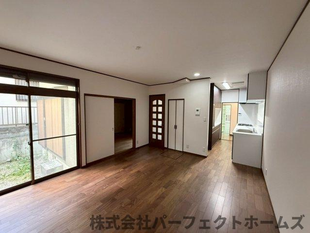 【居間・リビング】の画像