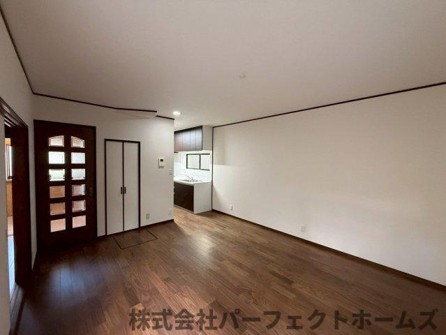 【居間・リビング】の画像