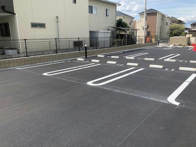 エアリーⅡの駐車場