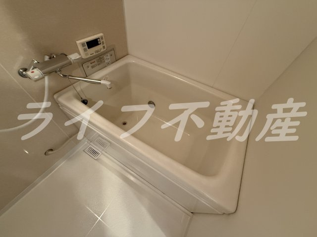 SAKURABASE東大阪の浴室|きれいなお風呂です