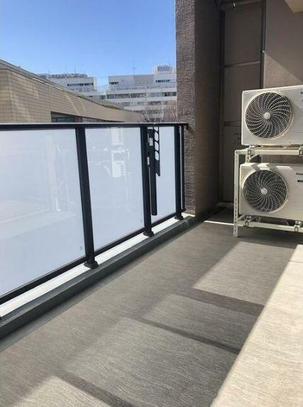 クレヴィア新宿若松町のバルコニー