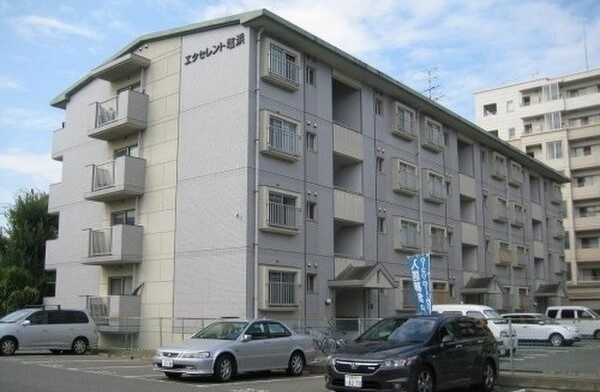エクセレント塩浜の外観