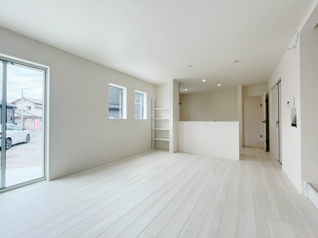 新築戸建・新築建売　桐生市相生町2丁目　相生小学校・相生中学校の居間・リビング