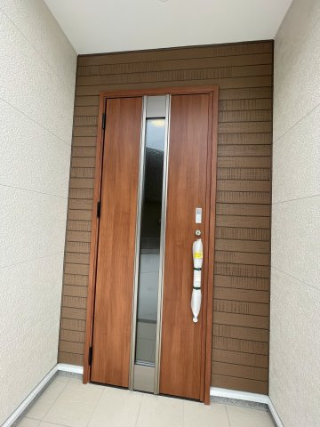 新築戸建・新築建売　桐生市相生町2丁目　相生小学校・相生中学校の玄関