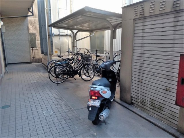 レオパレスアサヒのその他|自転車置き場