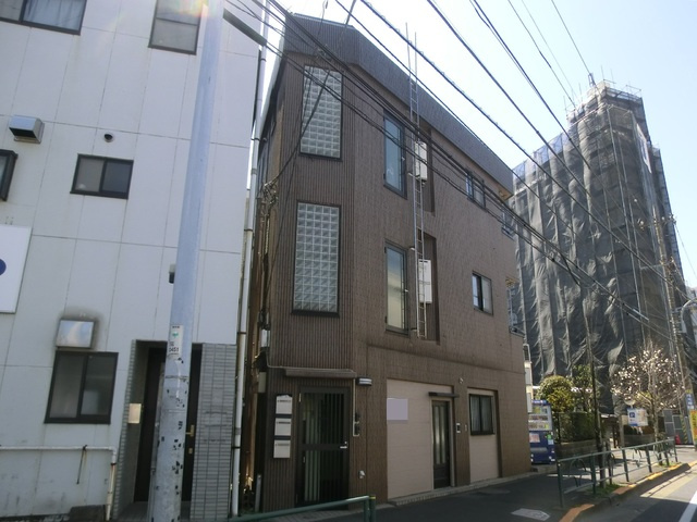 江戸川区西小岩１丁目の賃貸マンションの外観|別角度からの外観です。