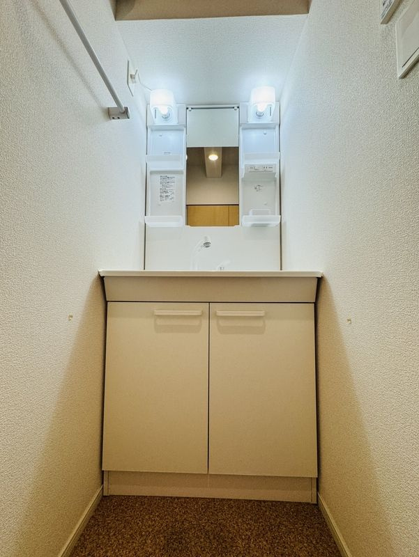 プレシャス蔵上Ⅱの洗面所|広い洗面スペースです★