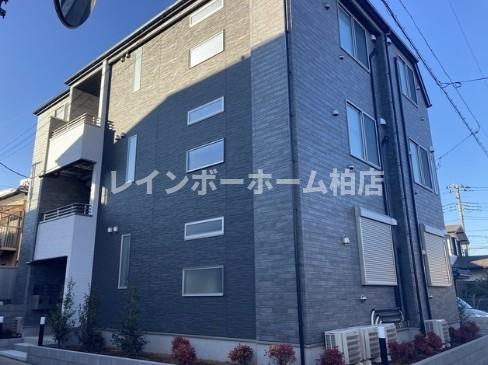 特典：仲介手数料が無料です!!の外観|外観は落ち着いています