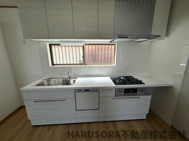 寝屋川市春日町　3階建のキッチン