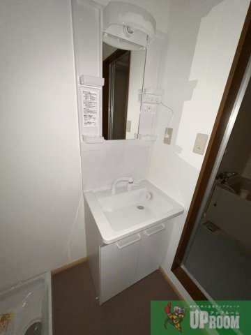 ジーライズ西味鋺B棟の洗面所