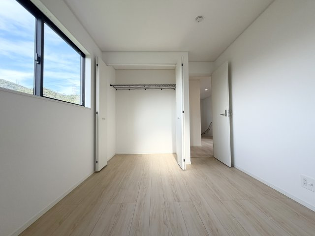 【子供部屋】 | クレイドルガーデン玉野市長尾第9 (全3棟)