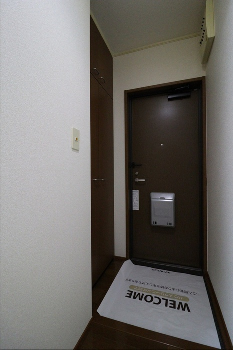 ガーデン江西通り　Ⅱの玄関