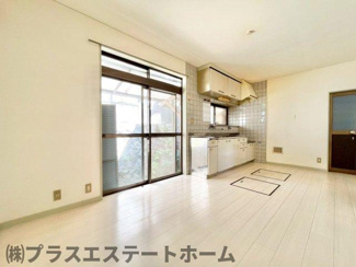 【居間・リビング】 | 上池田1丁目戸建