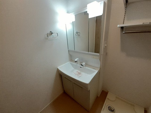 【洗面所】 | カーサ　フォンターナ