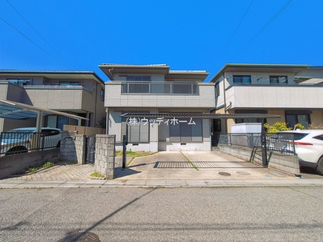 越谷市南越谷1丁目　中古一戸建ての外観