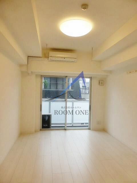 リヴシティ両国四番館の居間・リビング|洋室のお部屋です。