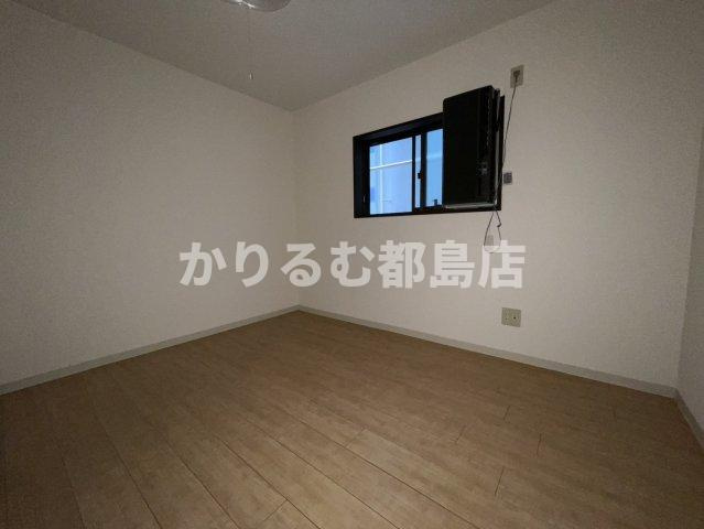ASTERI JOTOの居間・リビング