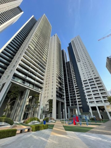 WORLD CITY TOWERS AQUA TOWER