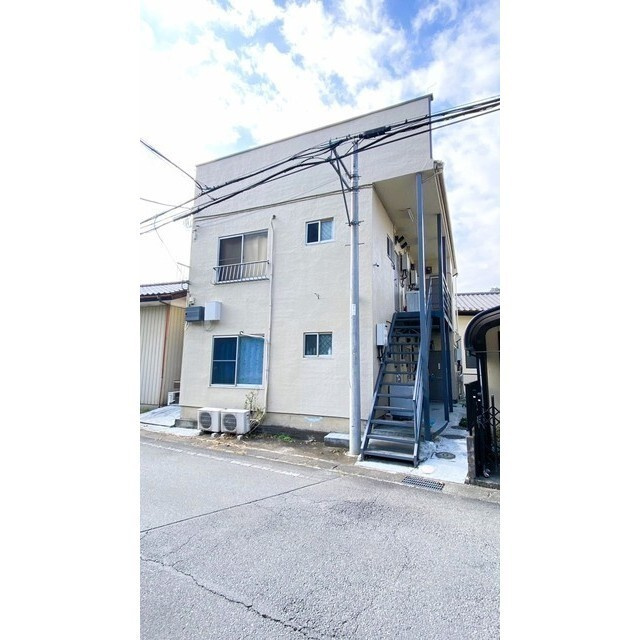 カリス毛呂山の外観