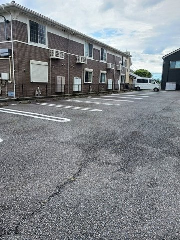 セレストブルーの駐車場
