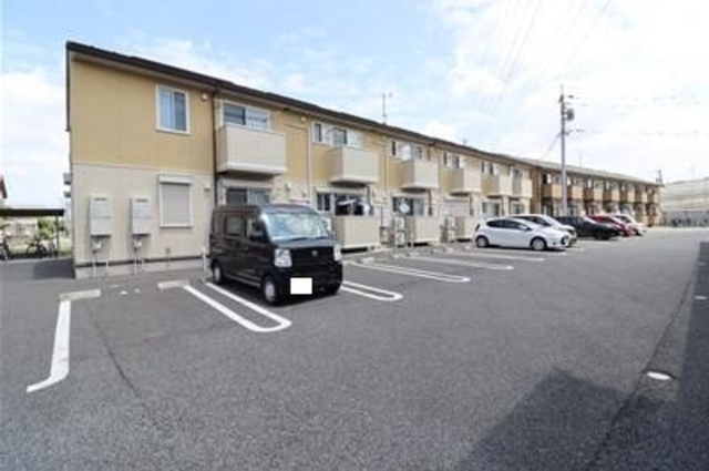Rosemary/Marigold/Freesia　Freeの駐車場|駐車場